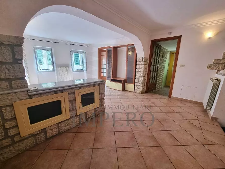 Immagine 3 di Quadrilocale in vendita  in Salita alle Mura 17 a Ventimiglia