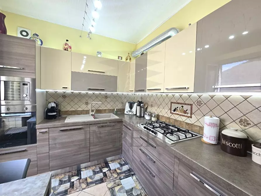 Immagine 9 di Quadrilocale in vendita  in Via Domenico Tempesta 36 a Ventimiglia