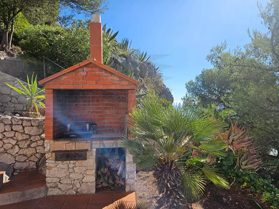 Immagine 28 di Villa in vendita  in Via Woronof a Ventimiglia