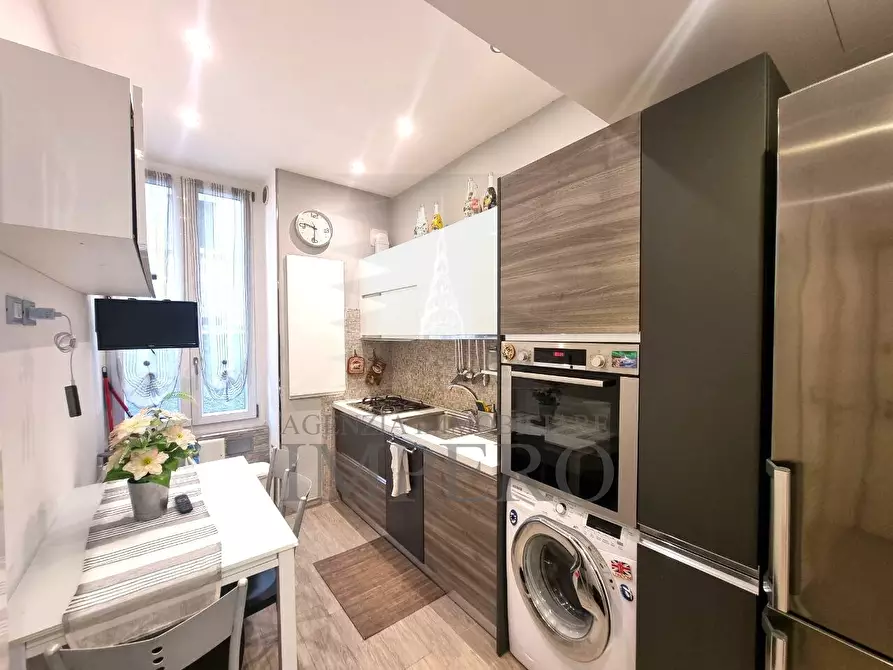 Immagine 6 di Porzione di casa in vendita  in Passeggiata Cavallotti 10 a Ventimiglia