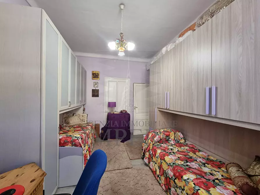 Immagine 17 di Pentalocale in vendita  in Via Camillo Benso Conte di Cavour 8 a Ventimiglia