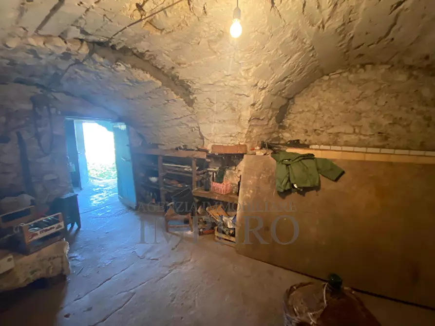 Immagine 18 di Pentalocale in vendita  in Via Serro Inferiore a Ventimiglia