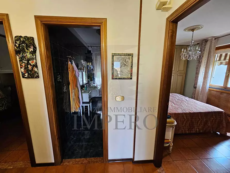 Immagine 6 di Quadrilocale in vendita  in Via San Secondo 50 a Ventimiglia