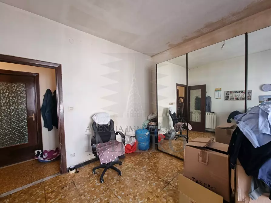 Immagine 8 di Trilocale in vendita  in Via Colonnello Aprosio 82 a Vallecrosia