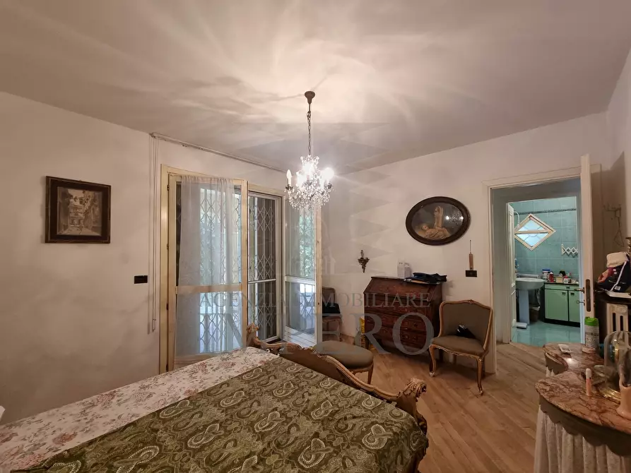 Immagine 19 di Pentalocale in vendita  in Via Romana 88 a Bordighera