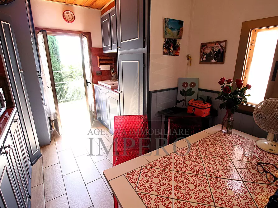 Immagine 38 di Villa in vendita  in Via delle Ginestre 8 a Ventimiglia