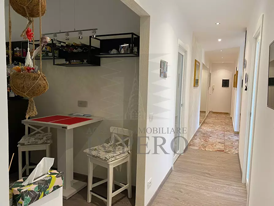 Immagine 6 di Trilocale in vendita  in Via Milite Ignoto 1 a Ventimiglia