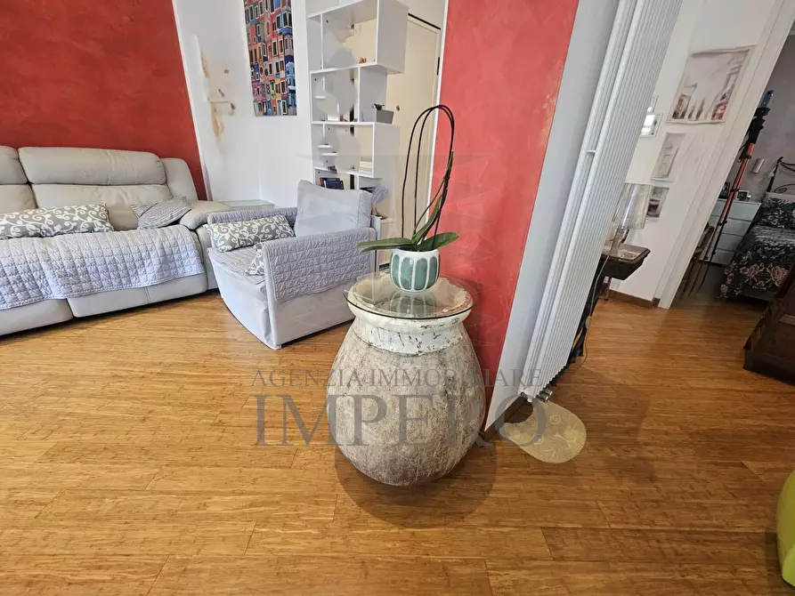 Immagine 6 di Bilocale in vendita  in Corso Limone Piemonte 184 a Ventimiglia