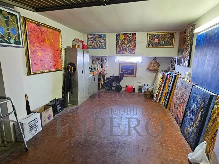 Immagine 19 di Quadrilocale in vendita  in Via San Secondo 50 a Ventimiglia