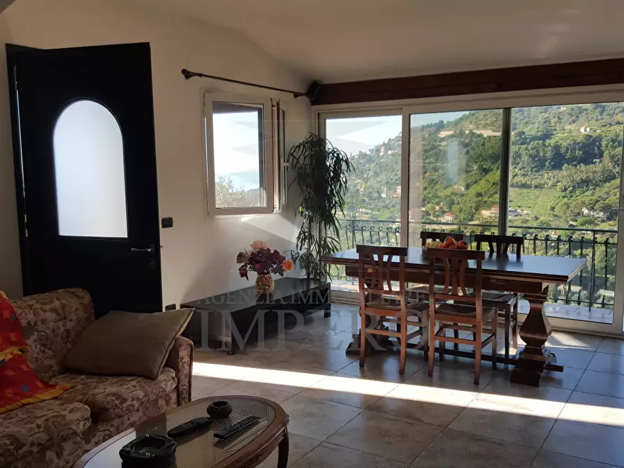 Immagine 5 di Villa in vendita  in Via Piemattone 10 a Ventimiglia