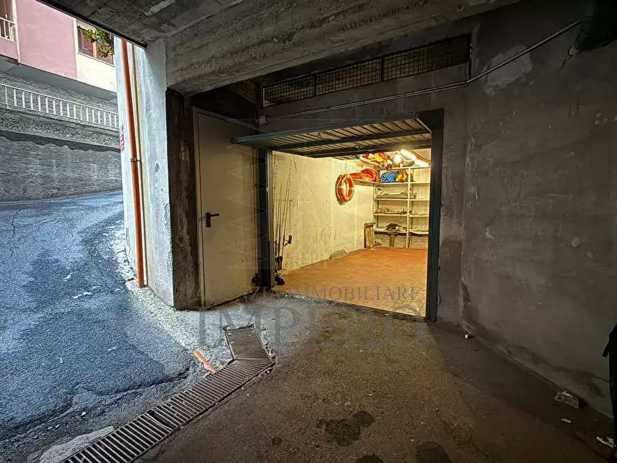 Immagine 8 di Garage in vendita  in Passeggiata Trento e Trieste 1 a Ventimiglia