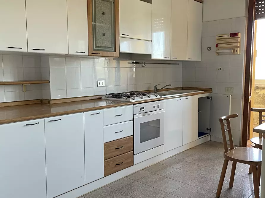 Immagine 4 di Quadrilocale in vendita  a Torrevecchia Teatina