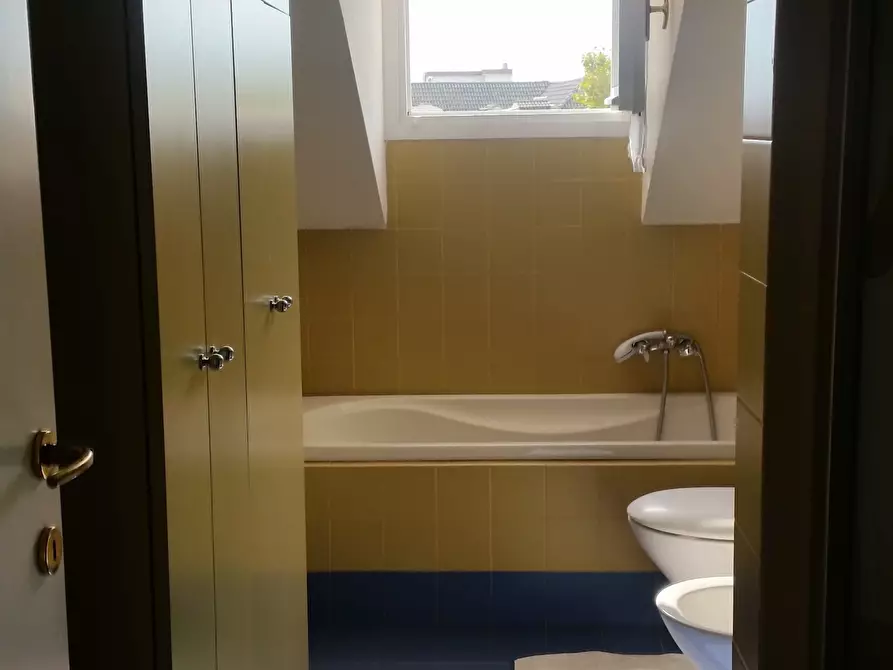 Immagine 8 di Trilocale in affitto  a Francavilla Al Mare