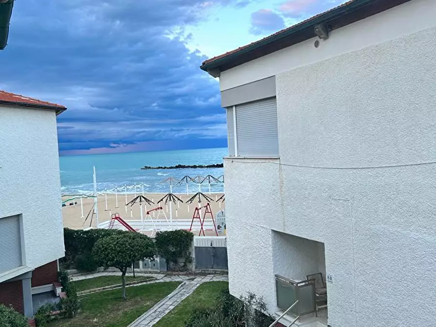 Immagine 20 di Quadrilocale in affitto  a Francavilla Al Mare