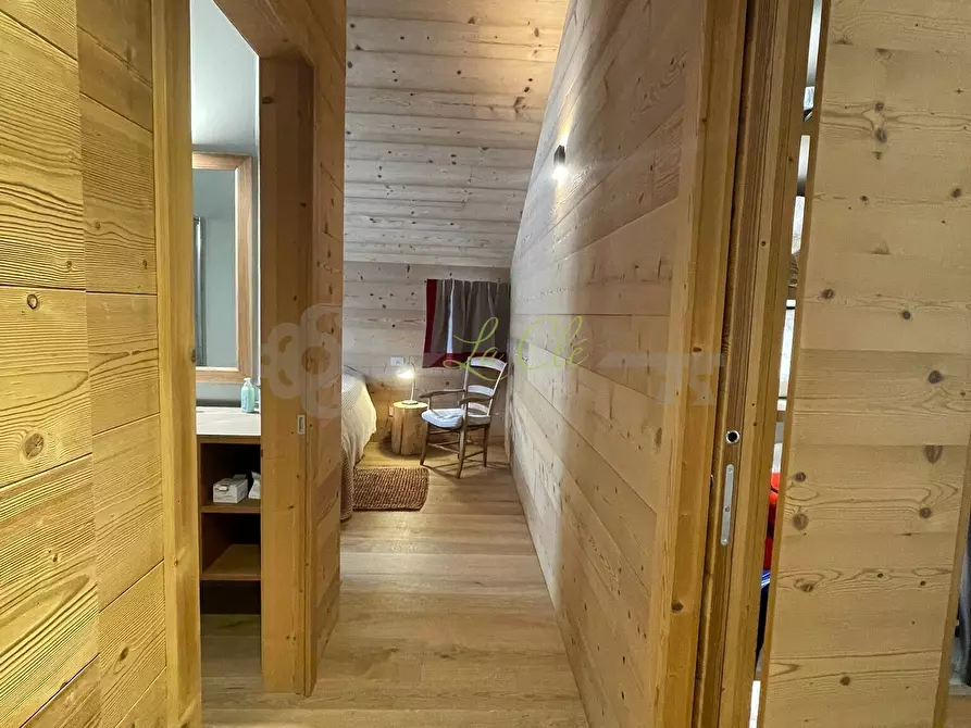 Immagine 26 di Trilocale in affitto  a Pre'-Saint-Didier