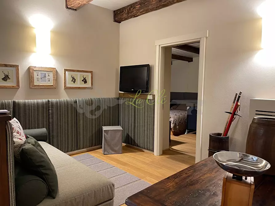 Immagine 21 di Trilocale in affitto  in Via Col Ferret 6 a Courmayeur