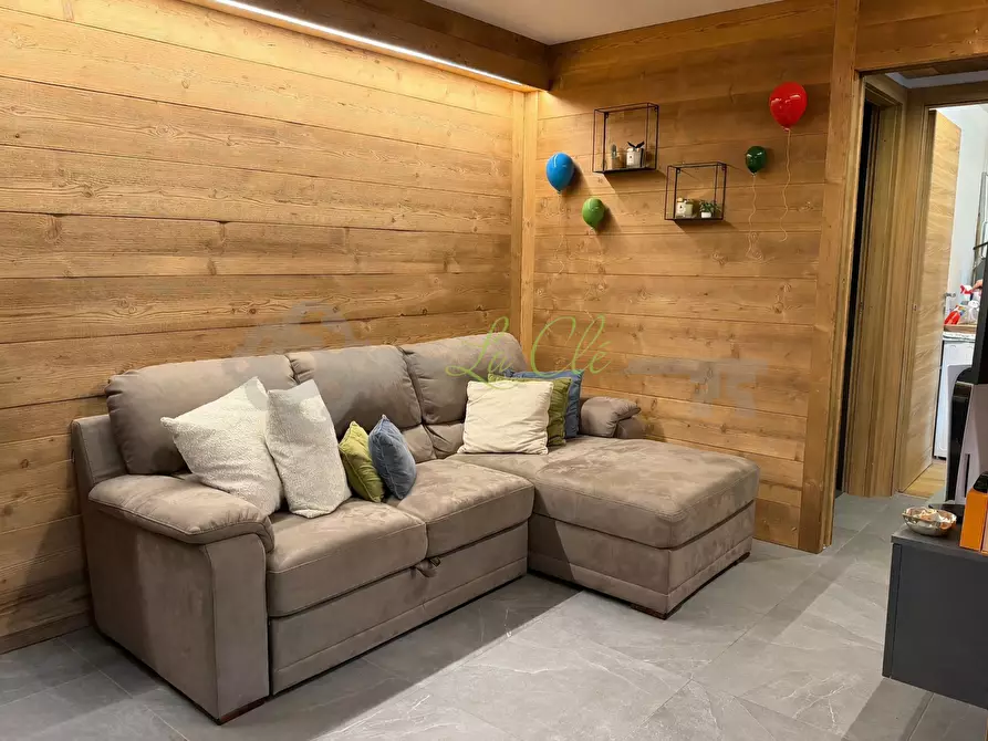 Immagine 3 di Trilocale in vendita  a Courmayeur