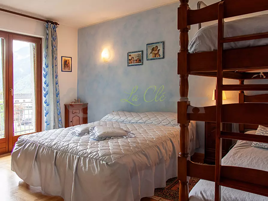 Immagine 9 di Villetta a schiera in vendita  a La Salle