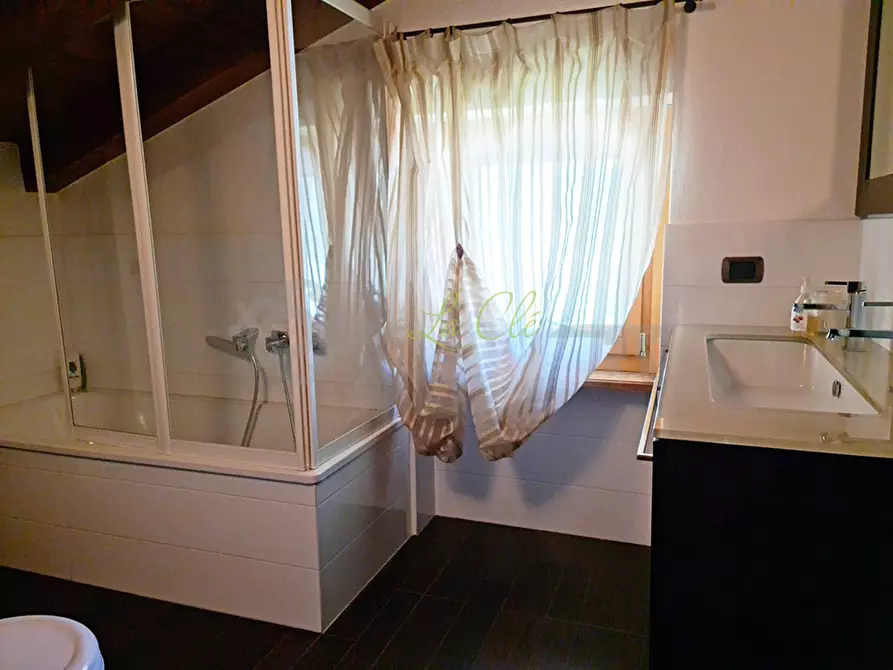 Immagine 21 di Trilocale in affitto  in Rue de Verrand 41 a Pre'-Saint-Didier