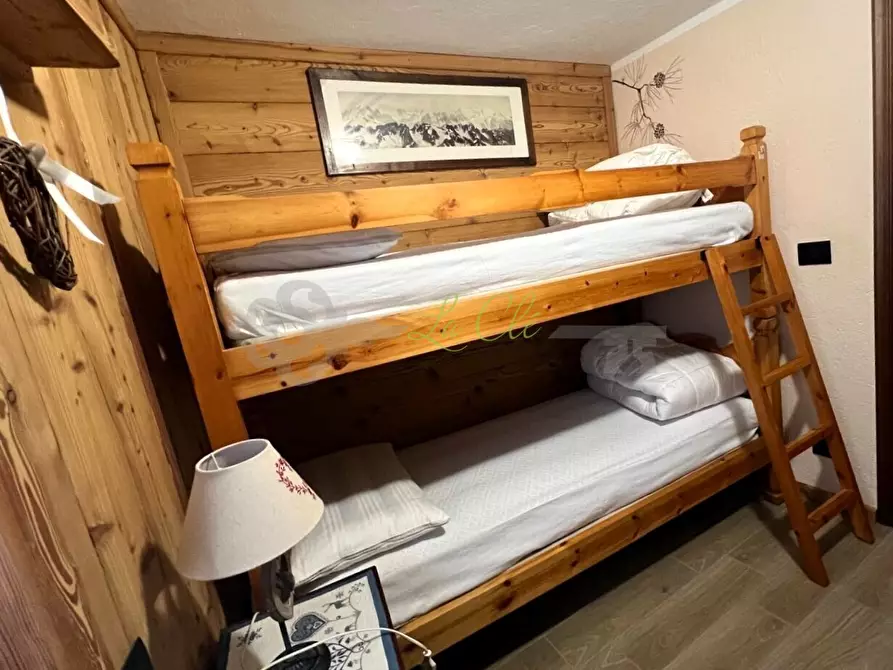 Immagine 9 di Trilocale in affitto  a Courmayeur