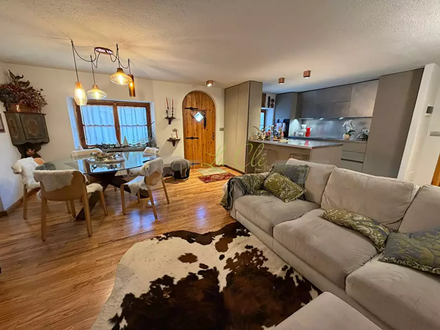 Immagine 3 di Trilocale in vendita  a Courmayeur