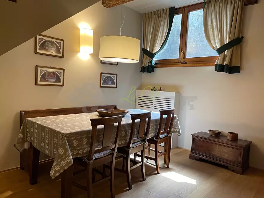 Immagine 15 di Trilocale in affitto  in Via Col Ferret 6 a Courmayeur