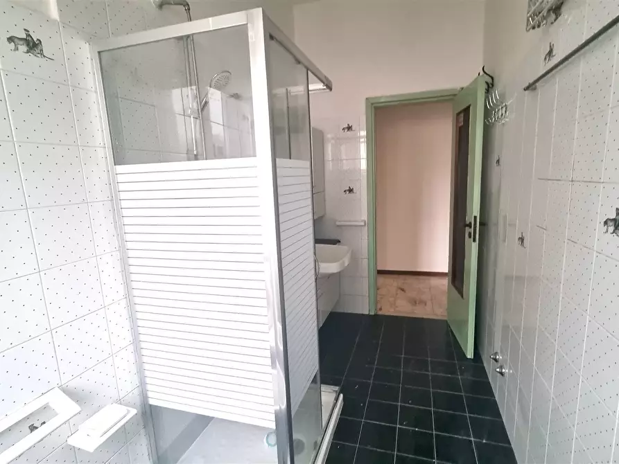 Immagine 12 di Trilocale in vendita  in Strada Cava in Vigatto 3 a Parma