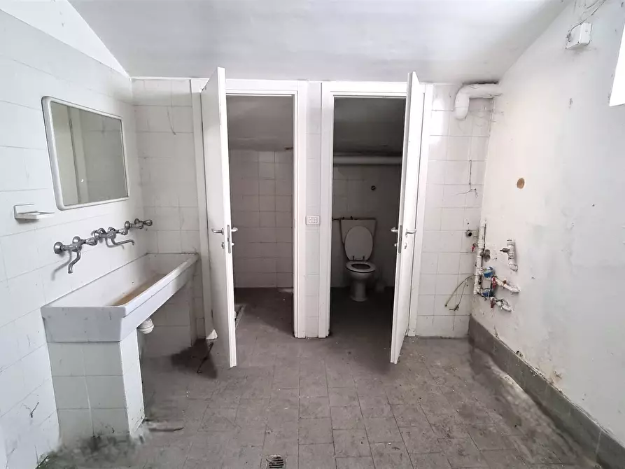 Immagine 19 di Trilocale in vendita  in Via Giuseppe Zanardelli 6 a Parma