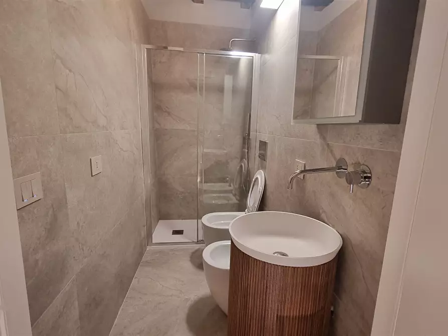 Immagine 6 di Bilocale in affitto  in Borgo Naviglio 1 a Parma