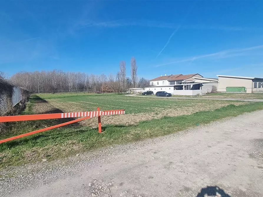 Immagine 9 di Terreno industriale in vendita  in Via Enrico Forlanini a Parma