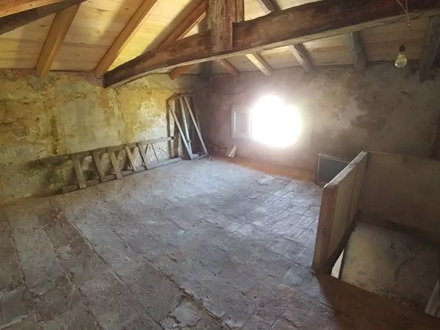 Immagine 15 di Rustico / casale in vendita  in Via Castello 45 a Monte San Pietro