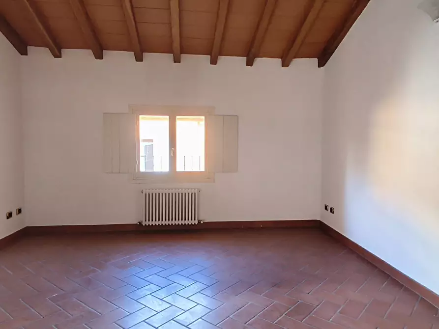 Immagine 7 di Mansarda in affitto  in via belle arti a Modena