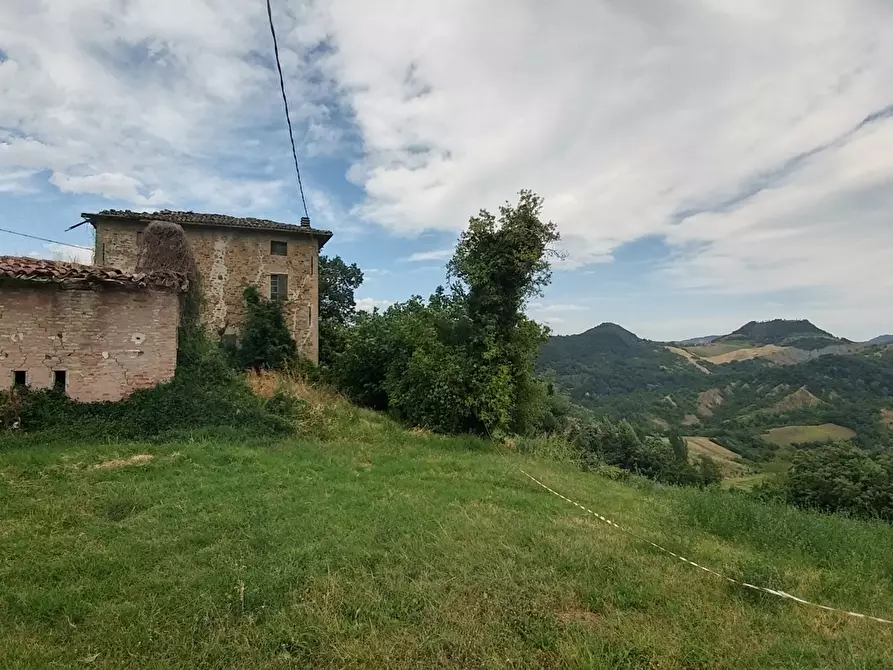 Immagine 15 di Rustico / casale in vendita  in Via Castello 45 a Monte San Pietro