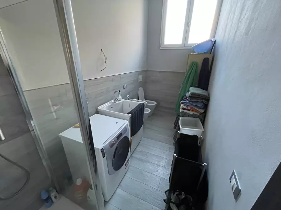 Immagine 37 di Quadrilocale in vendita  in Via Achille Grandi a Modena