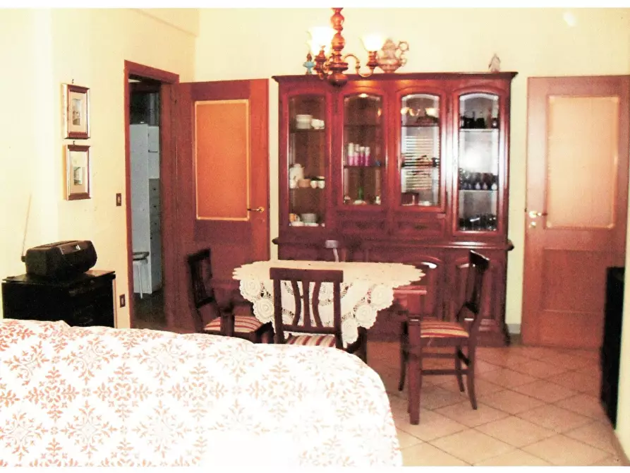 Immagine 2 di Quadrilocale in vendita  in Via Giacinto Menotti Serrati 9 a Terni