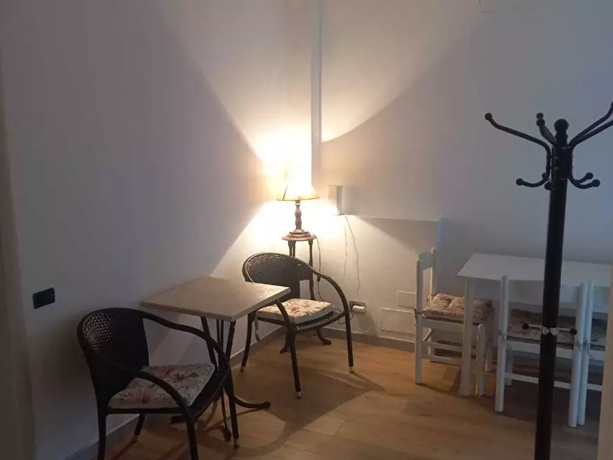 Immagine 2 di Quadrilocale in vendita  a Rovigo