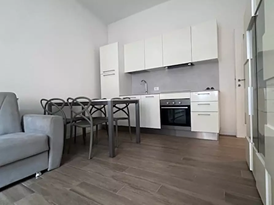 Immagine 1 di Trilocale in vendita  a Rovigo