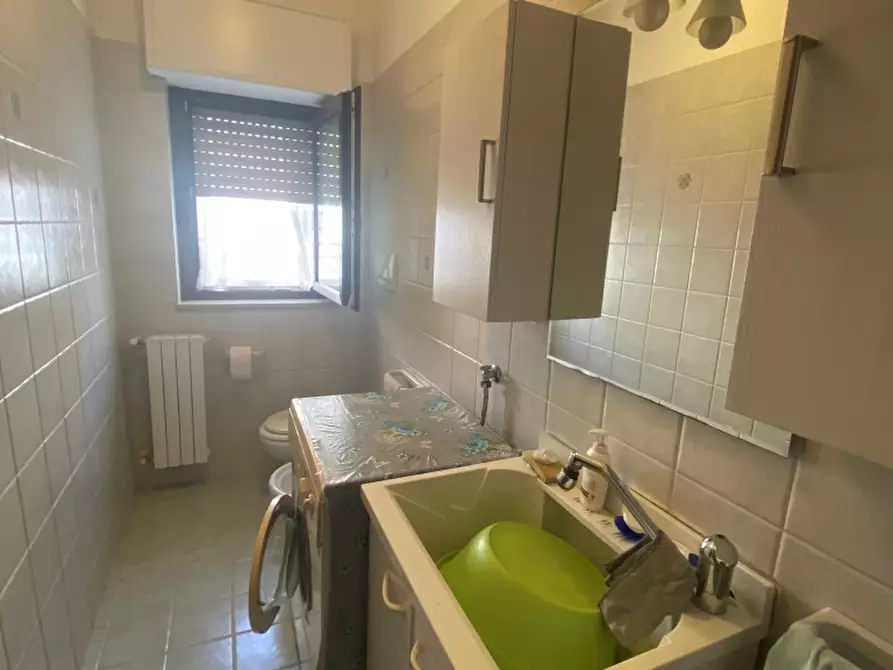 Immagine 13 di Trilocale in vendita  in Via Berlino 6 a Casamassima