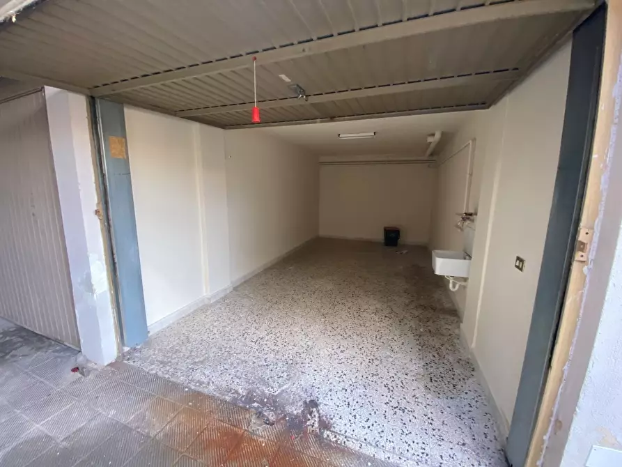 Immagine 16 di Porzione di casa in vendita  in Via Trento 59 a Adelfia