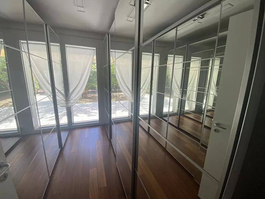 Immagine 8 di Villa in vendita  in Viale dei pini B/2B a Noicattaro