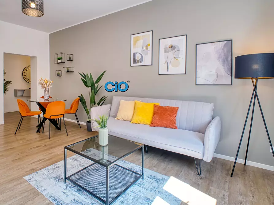 Immagine 3 di Bed & Breakfast in vendita  a Bologna