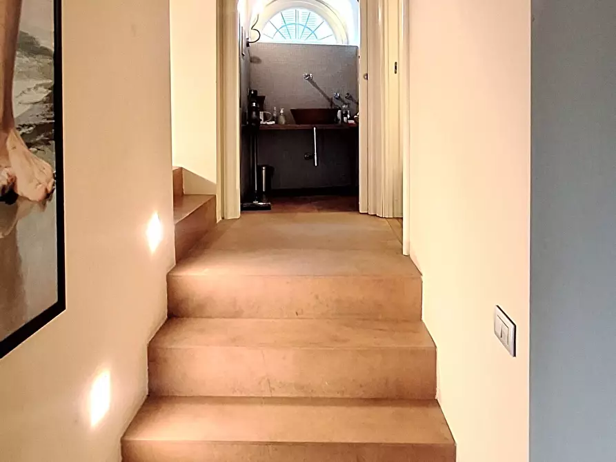 Immagine 1 di Pentalocale in vendita  in Nave Centro a Nave