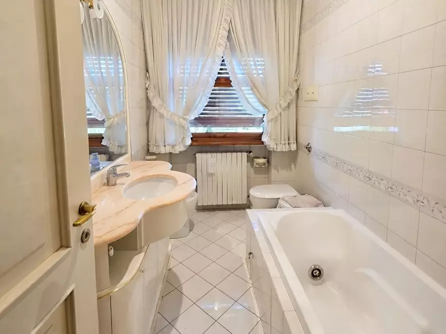 Immagine 8 di Casa indipendente in vendita  in Via Triumplina 208 a Brescia