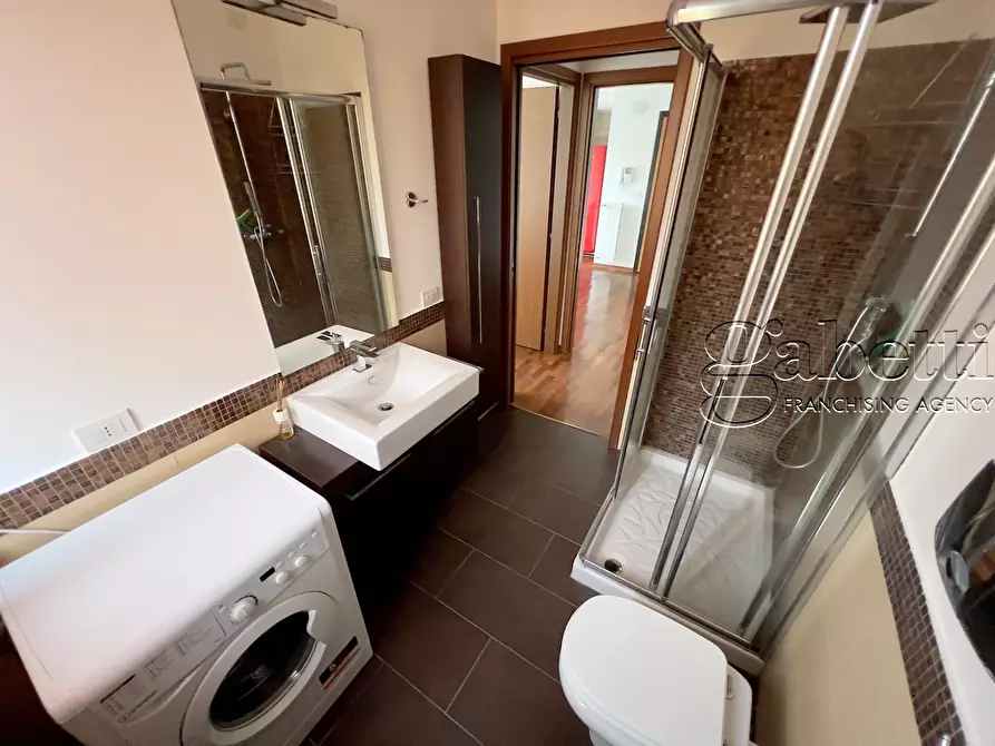 Immagine 11 di Bilocale in vendita  in Via della Novella a Nerviano