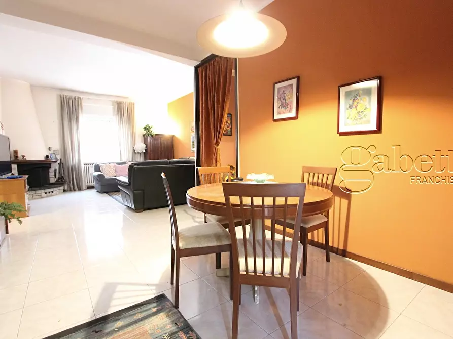 Immagine 9 di Pentalocale in vendita  in Via Cornaggia 20 a Rho