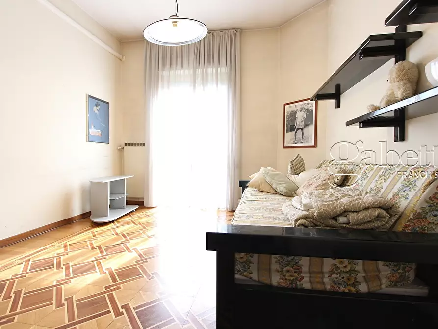 Immagine 23 di Villa in vendita  in Via Fratelli Bandiera a Nerviano