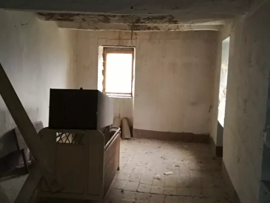 Immagine 7 di Casa semindipendente in vendita  in Località le Porte 7 a Novafeltria