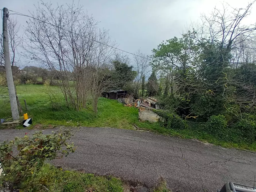 Immagine 27 di Terratetto in vendita  in Secchiano a Novafeltria