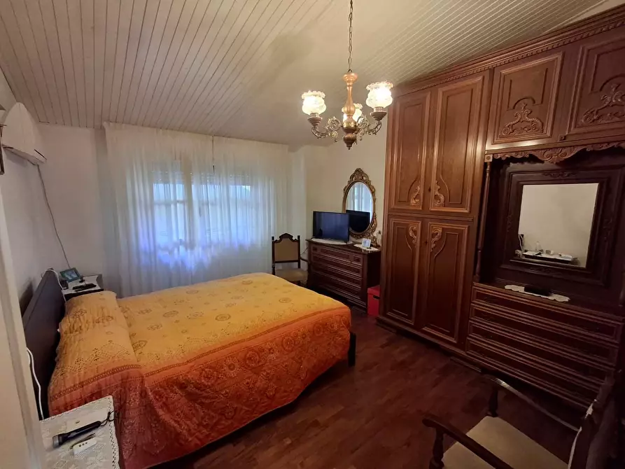 Immagine 27 di Villetta a schiera in vendita  in via Trieste a Novafeltria