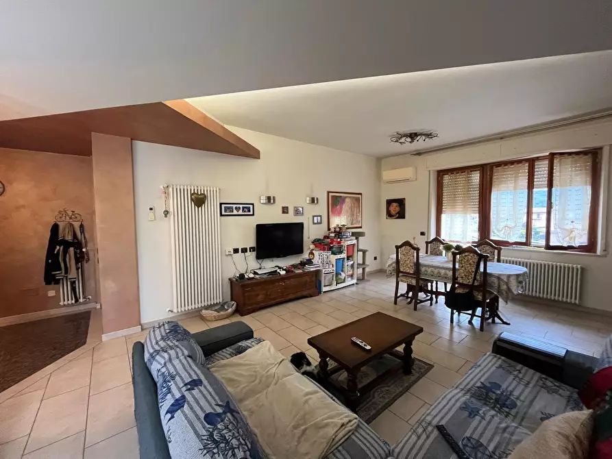 Immagine 13 di Trilocale in vendita  in Via XXIV Maggio 140 a Novafeltria